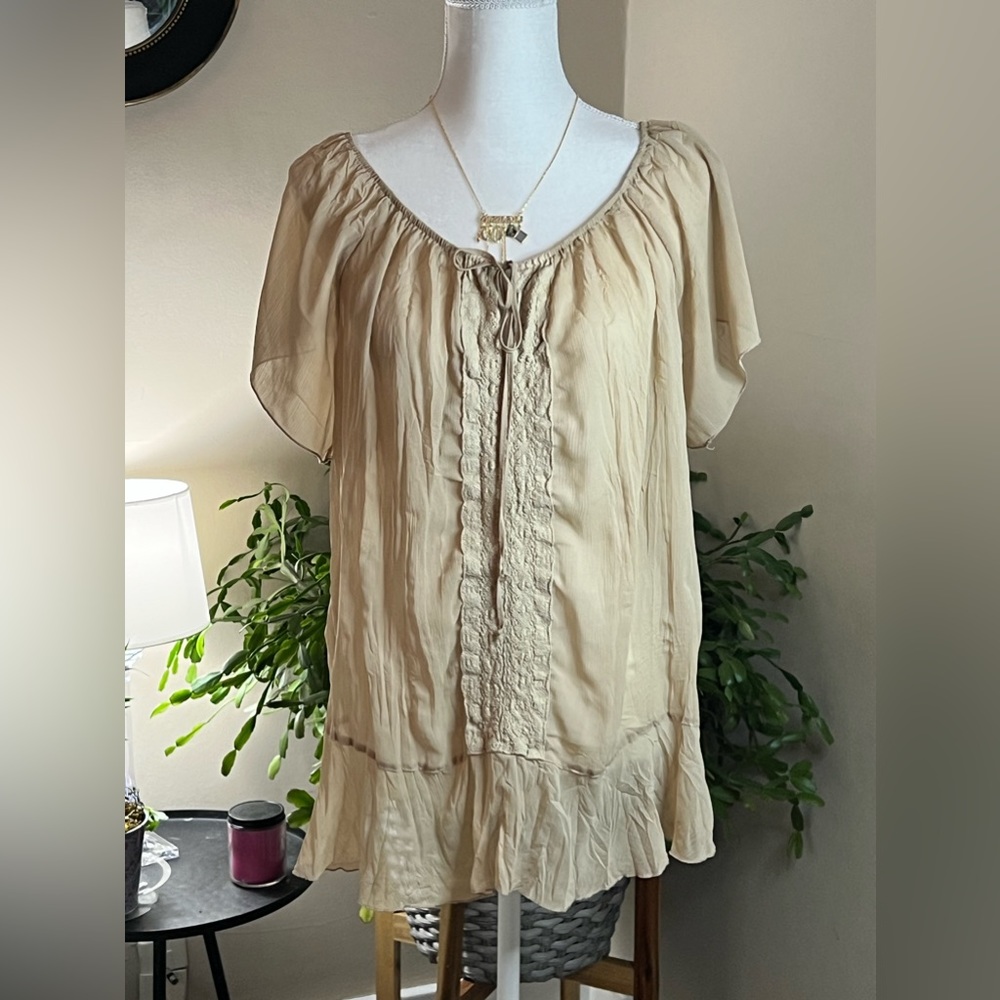 Adorable Ashley Stewart Boho top Size 14/16